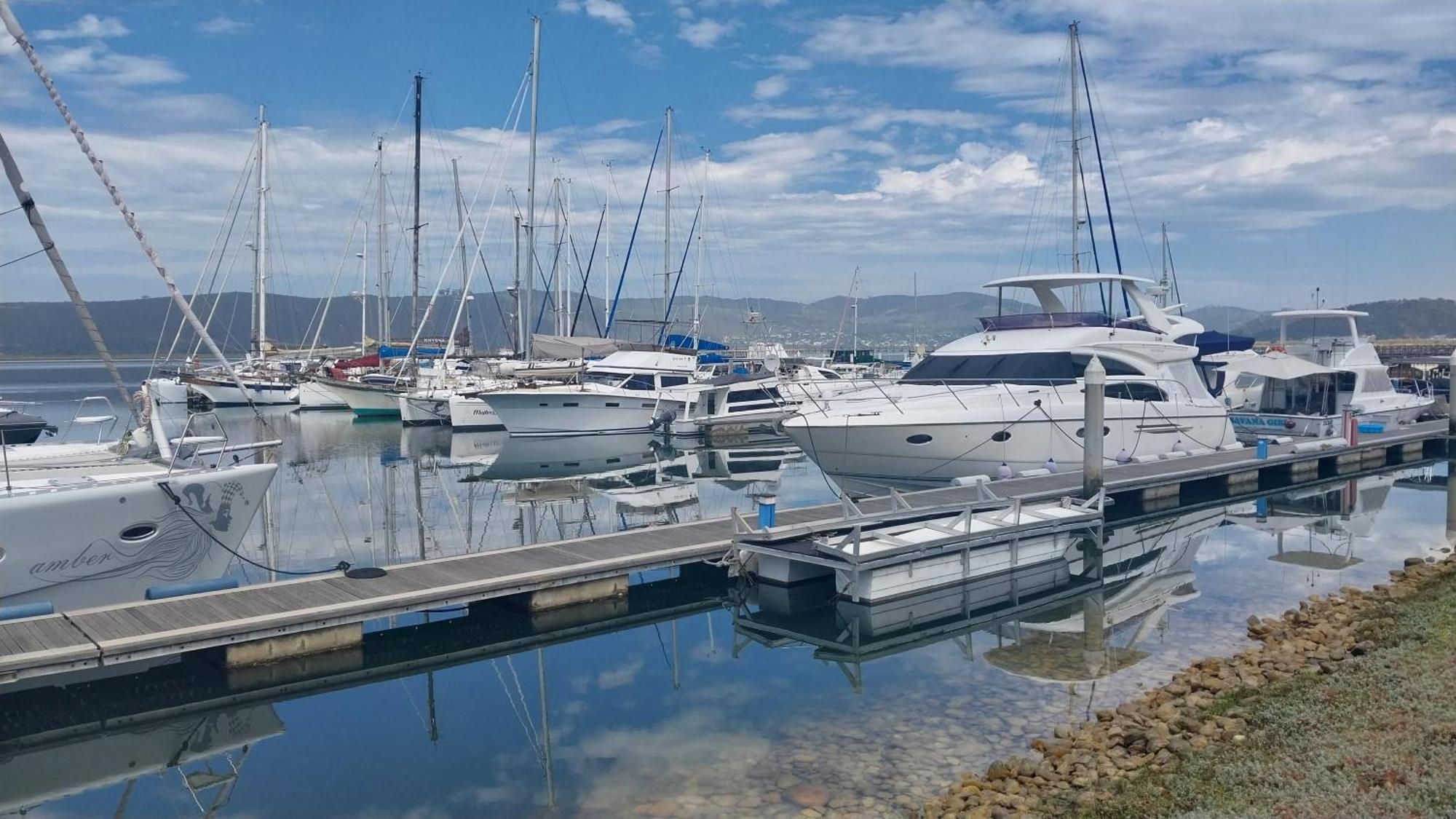 Knysna Private Estate Lagoon - Garden Apartments- Secure Estate エクステリア 写真